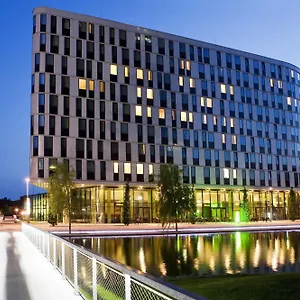 Szálloda Courtyard By Marriott Prater/messe