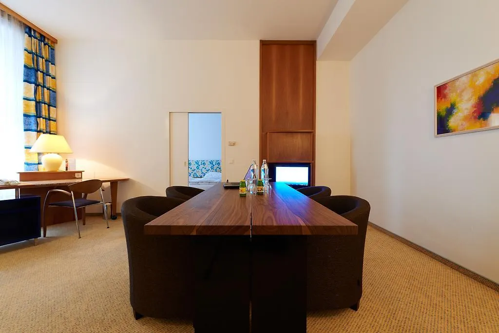 וינה Starlight Suiten Hotel Salzgries אוסטריה