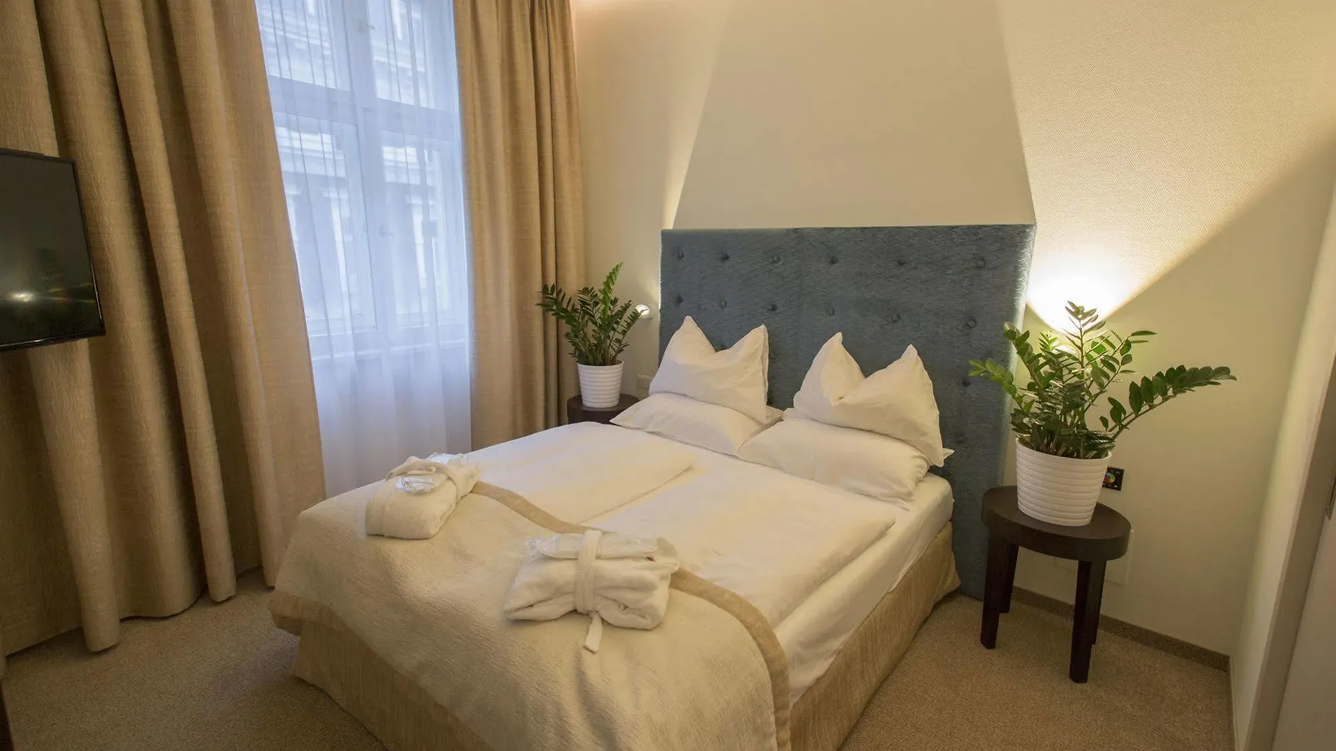 **** מלון דירות וינה Starlight Suiten Hotel Salzgries אוסטריה