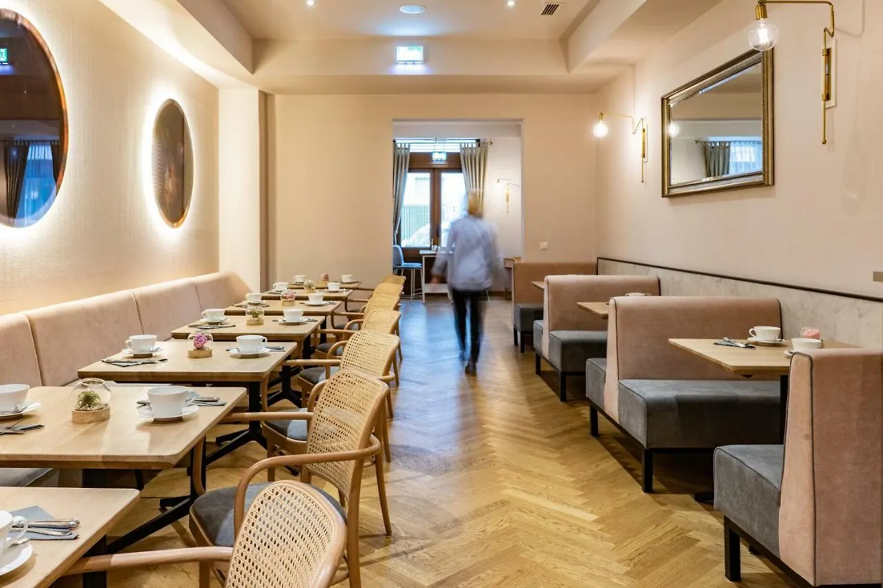 וינה Starlight Suiten Hotel Salzgries 4*,  אוסטריה